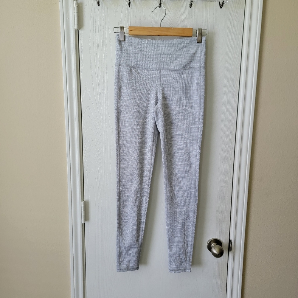 Athleta High Rise Chaturanga Leggings